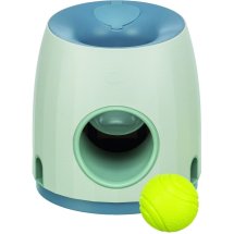 Іграшка Trixie Dog Activity для собак Ball and Treat інтерактивна розвиваюча пластик 17х18 см - 1 шт